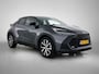 Toyota C-HR / C-HR+ 2.0 Plug-in Hybrid 220 First Edition | Parkeersensoren V+A | Stuur-Stoelverwarming | Onderweg-naar-dealer