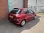 Peugeot 206 1.4 XT 3-deurs automaat Bj:2000 NAP!