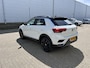 Volkswagen T-Roc 1.5 TSI Sport Business R | 150PK/Voll.Historie/Navi/Pano.Dak/Adapt.Cruise/Camera/Stoelverw./19"/Sfeerverl./Apple CarPlay-Android Auto