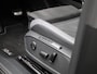 Volkswagen ID.4 Pro 77 kWh 204 PK| Dealeronderhouden | Navigatie | 360 Camera | Head-Updisplay | Achterklep Elektrisch | LED Matrix | Stoelverwarming | Stuurwielverwarming | Elektrische Voorstoelen