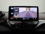 Volkswagen ID.4 Pro 77 kWh 204 PK| Dealeronderhouden | Navigatie | 360 Camera | Head-Updisplay | Achterklep Elektrisch | LED Matrix | Stoelverwarming | Stuurwielverwarming | Elektrische Voorstoelen