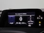 Volkswagen ID.4 Pro 77 kWh 204 PK| Dealeronderhouden | Navigatie | 360 Camera | Head-Updisplay | Achterklep Elektrisch | LED Matrix | Stoelverwarming | Stuurwielverwarming | Elektrische Voorstoelen