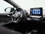 Volkswagen ID.4 Pro 77 kWh 204 PK| Dealeronderhouden | Navigatie | 360 Camera | Head-Updisplay | Achterklep Elektrisch | LED Matrix | Stoelverwarming | Stuurwielverwarming | Elektrische Voorstoelen