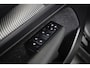 Volvo XC40 1.5 T5 Recharge R-Design 262pk | Pano | Stoelverwarming | Camera | Apple Carplay