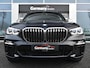 BMW X5 M M50d M-Sportpakket Grijs-kenteken Laser-LED H&K Pano Head-Up Swarovski 22-Inch Ex.BTW
