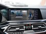 BMW X5 M M50d M-Sportpakket Grijs-kenteken Laser-LED H&K Pano Head-Up Swarovski 22-Inch Ex.BTW