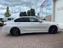BMW 3-Serie 330e High Executive M-sport|PANO|HUD|LED|ACC