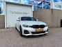 BMW 3-Serie 330e High Executive M-sport|PANO|HUD|LED|ACC