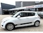 Suzuki Swift 1.2 Bandit EASSS 95 Pk 4-cilinder Benzine * PRACHTIGE AUTOMOBIEL * * Airco * Trekhaak * Stoelverwarming * Cruise Control * Kilometer Autopas * Vingerhoets; Vierde Generatie Eersteklas Service. Al meer dan 100 jaar een begrip in de Brabantse Kempen.