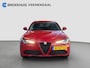 Alfa Romeo Giulia 2.0T | Camera | Stoelverwarming | Elek. Stoelen | Trekhaak