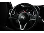 Alfa Romeo Giulia 2.0T | Camera | Stoelverwarming | Elek. Stoelen | Trekhaak