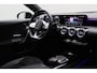 Mercedes-Benz A-klasse 250 e Premium Plus 2020 | 360 Graden Camera | Cruise Control | Burmester | Elektrische Memory Seats | Sfeer Verlichting | Boekjes | 2 Sleutels Keyless | DAB Radio | Laadkabels