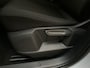 Volkswagen T-Roc 1.0 TSI Style Navigatie Parkeersensoren DAB+ App-Connect