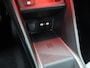 Nissan Micra EVOLVE 52 kWh | 18 Inch "Sport" Lichtmetalen Velgen|