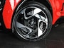 Nissan Micra EVOLVE 52 kWh | 18 Inch "Sport" Lichtmetalen Velgen|