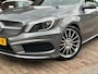Mercedes-Benz A-klasse A 180 122PK AMG Line Ambition Automaat + 17"/ Navi/ Clima/ Cruise/ Xenon/ Panorama/ NL auto