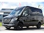 Mercedes-Benz Sprinter 319 3.0 CDI L2H2 Black Edition 360 Camera, Adaptieve Cruise, Carplay, LED, 190pk, Stoelverwarming, Automaat, Standkachel, Uniek!