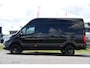 Mercedes-Benz Sprinter 319 3.0 CDI L2H2 Black Edition 360 Camera, Adaptieve Cruise, Carplay, LED, 190pk, Stoelverwarming, Automaat, Standkachel, Uniek!