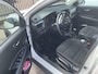 Kia Stonic 1.0 T-GDi MHEV DynamicPlusLine | Navi ECC | ACC | 16"LMV |  Zwarte glans (piano)lak interieur afwerking | Privacy Glass | DAB | PDC |