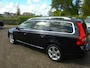 Volvo V70 2.5T SUMMUM,LEDER.17 INCH,TREKH, DVD IN HOOFDT,ORG NL