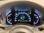 Toyota Yaris Cross 1.5 Hybrid Dynamic | Parelmoer wit | Apple Carplay | Dealeronderhouden |