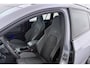 Volkswagen Golf Variant 1.5 eTSI R-Line Business+ | 3-zone climate | Panoramadak | Adapt. Cruise | CarPlay | Virtual Cockpit |