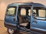 Renault Kangoo Rolstoelauto Automaat - Rolstoel voorin Handbedrijfsrem (HBR) + Segmentgas (SG)