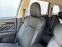 Mitsubishi Outlander 2.4 PHEV Intense+ / 8 jaar Garantie / Afneembare Trekhaak 1.500 KG Trekgewicht / Dealer Onderhouden / Camera / Apple Carplay Android Auto / Elektrisch Verstelbare Stoel / Navigatie / Stoel Verwarming / Keyless Entree/Start /