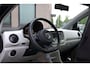 Volkswagen Up! 1.0 high up! 5 deurs Automaat | Cruise | Sensoren | Stoelverwarming