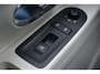 Volkswagen Up! 1.0 high up! 5 deurs Automaat | Cruise | Sensoren | Stoelverwarming