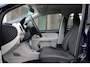Volkswagen Up! 1.0 high up! 5 deurs Automaat | Cruise | Sensoren | Stoelverwarming