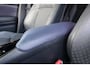 Toyota C-HR / C-HR+ 1.8 Hybrid Bi-Tone Trekhaak | Leder | Blindspot | Stoelverwarmin