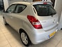 Hyundai i20 1.4i i-Catcher | Nieuwe APK | Leder | Elektr. |
