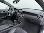 Mercedes-Benz A-klasse 180 AMG Night Pack Prestige Panoramadak Navi Ecc Camera Stoelverwarming Cruise Control Pdc AMG-Lmv 18" Bi-Xenon Privacy Glas Bluetooth Licht en zichtpakket