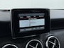 Mercedes-Benz A-klasse 180 AMG Night Pack Prestige Panoramadak Navi Ecc Camera Stoelverwarming Cruise Control Pdc AMG-Lmv 18" Bi-Xenon Privacy Glas Bluetooth Licht en zichtpakket