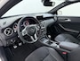 Mercedes-Benz A-klasse 180 AMG Night Pack Prestige Panoramadak Navi Ecc Camera Stoelverwarming Cruise Control Pdc AMG-Lmv 18" Bi-Xenon Privacy Glas Bluetooth Licht en zichtpakket