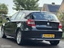 BMW 1-Serie 118i High Executive/NAP/APK/CRUISE/LMV