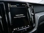 Volvo XC60 2.0 T6 Plug-in hybrid AWD Plus Dark 350 Pk Automaat Navi / Pano-dak / Leder / 360 Camera / Apple Carplay