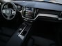Volvo XC60 2.0 T6 Plug-in hybrid AWD Plus Dark 350 Pk Automaat Navi / Pano-dak / Leder / 360 Camera / Apple Carplay
