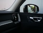 Volvo XC60 2.0 T6 Plug-in hybrid AWD Plus Dark 350 Pk Automaat Navi / Pano-dak / Leder / 360 Camera / Apple Carplay