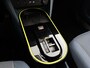 Fiat Grande Panda 1.2 Hybrid La Prima | Climate Control | Navigatie | Cruise Control | Achteruitrijcamera | Parkeersensoren Voor + Achter | LED Koplampen | Draadloze Telefoonlader | Apple Carplay/Android Auto |