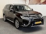 Mitsubishi Outlander 2.0 PHEV Prestige 4WD NAVIGATIE LEDER ADAPTIVE CRUISE CONTROL PANORAMA SCHUIF/KANTELDAK KEYLESS GO RIJSTROOKSENSOREN DODEHOEKSENSOREN RONDOMZICHT CAMRERA ZEER MOOI !!