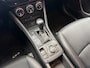 Mazda CX-3 2.0 SKYACTIV-G 121 LUXURY NAVIGATIE CRUISE CONTROL HEAD-UP DISPLAY KEYLESS GO RIJSTROOKSENSSOREN DODEHOEKSENSOREN ACHTERUITRIJCAMERA ZEER MOOI !!