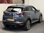 Mazda CX-3 2.0 SKYACTIV-G 121 LUXURY NAVIGATIE CRUISE CONTROL HEAD-UP DISPLAY KEYLESS GO RIJSTROOKSENSSOREN DODEHOEKSENSOREN ACHTERUITRIJCAMERA ZEER MOOI !!