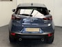 Mazda CX-3 2.0 SKYACTIV-G 121 LUXURY NAVIGATIE CRUISE CONTROL HEAD-UP DISPLAY KEYLESS GO RIJSTROOKSENSSOREN DODEHOEKSENSOREN ACHTERUITRIJCAMERA ZEER MOOI !!