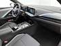 Opel Astra Electric 54 kWh 156pk Business Edition Automaat | Elektrisch Verstelb. Bestuurdersstoel | Navigatie | Climate Control | Winter-Pakket | Camera | 18"LMV | Keyless Entry/Start |