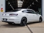 Volkswagen Arteon 1.4 TSI eHybrid R-Line Business+ *Pano | ACC | Massage | 360° cam | Sportstoelen Leder | Trekhaak | Keyless | Stuur- & Stoelverw. V+A*