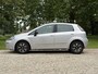 Fiat Punto Evo *Zuinig*All Weatherbanden*Navigatie*