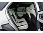 Land Rover Range Rover Velar 2.0 P300 AWD R-Dynamic Pano Luchtvering Trekhaak Camera