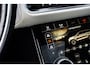 Land Rover Range Rover Velar 2.0 P300 AWD R-Dynamic Pano Luchtvering Trekhaak Camera